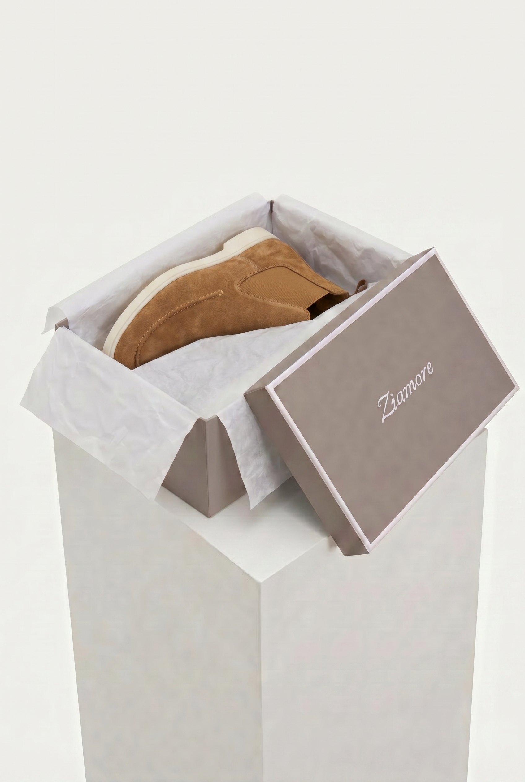 Cavalién Suede Boot Camel