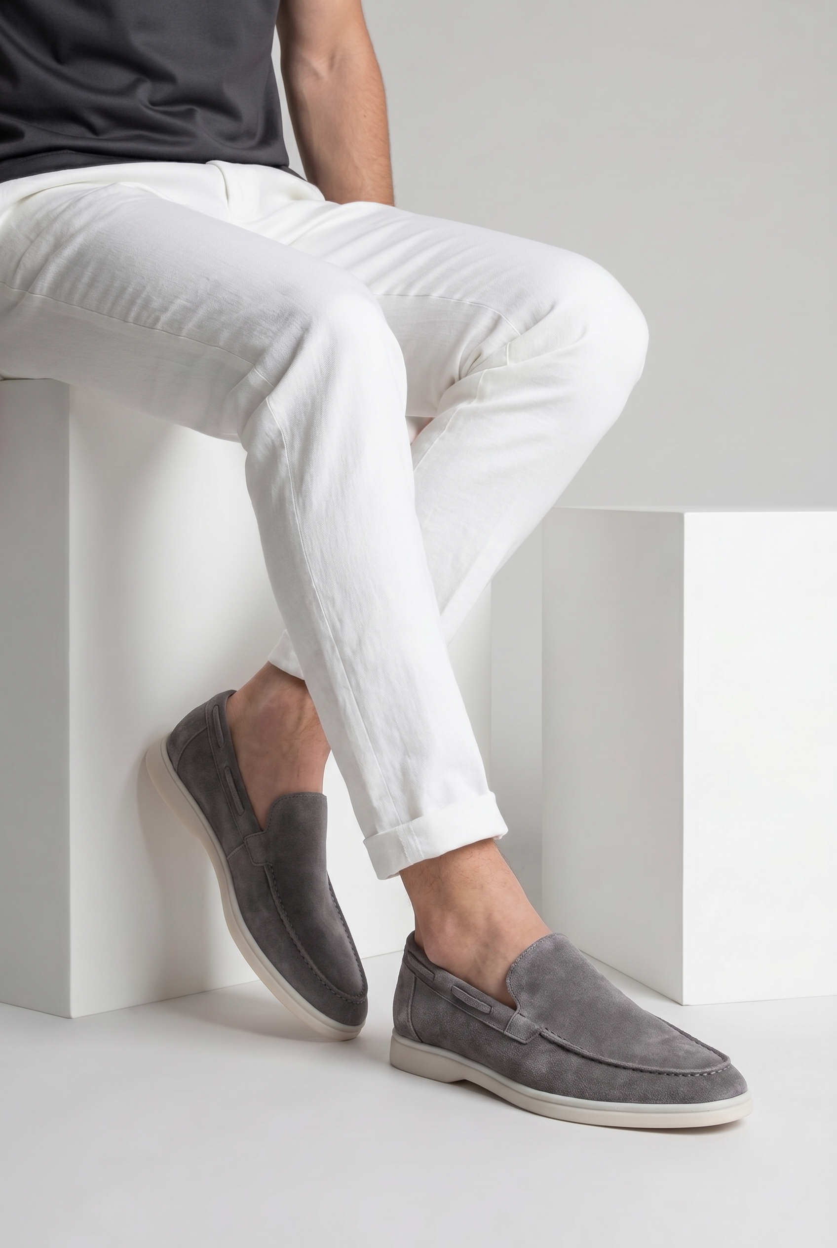 Moreno Classic Suède Loafer Grey
