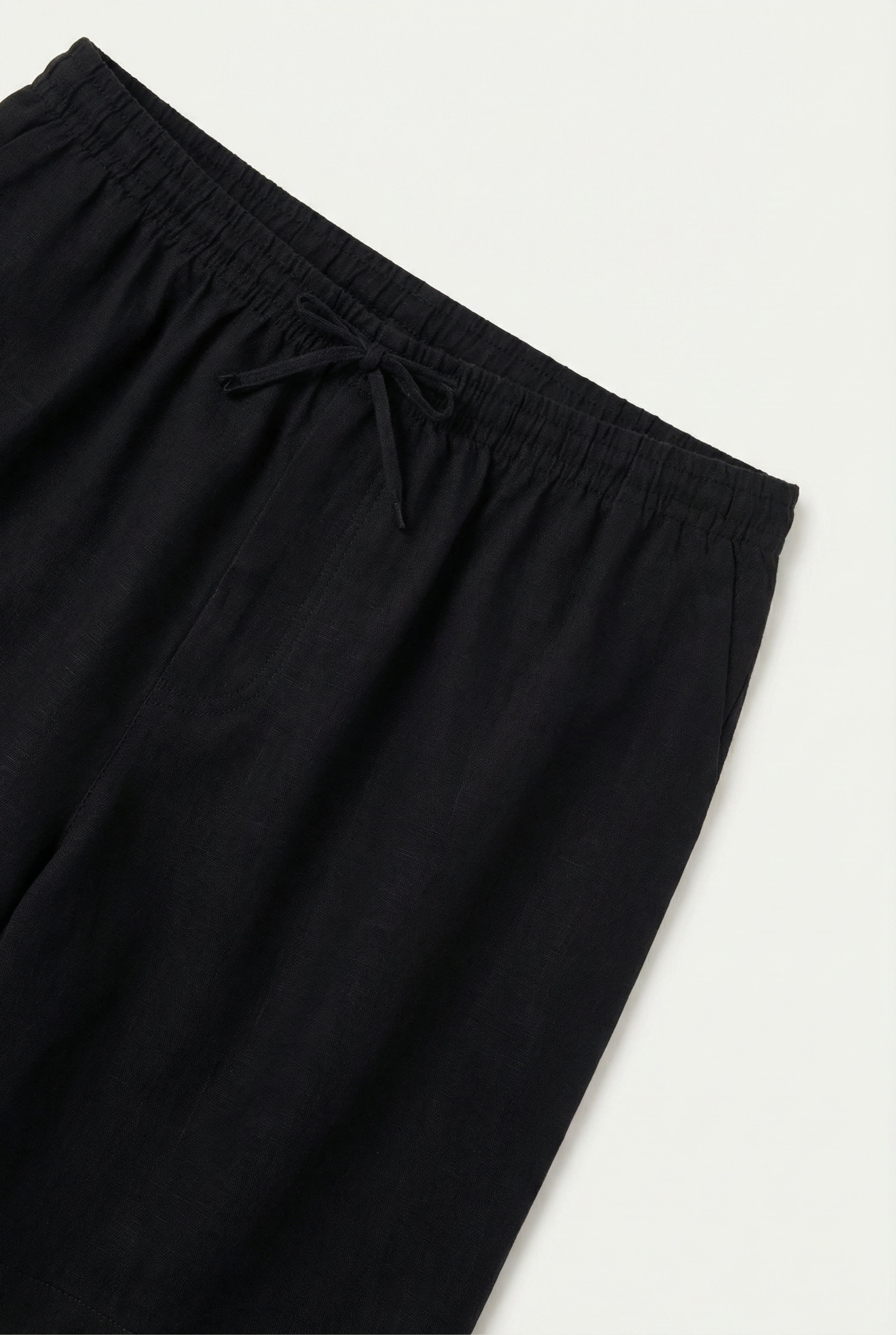 Cavalién Linen Short Black