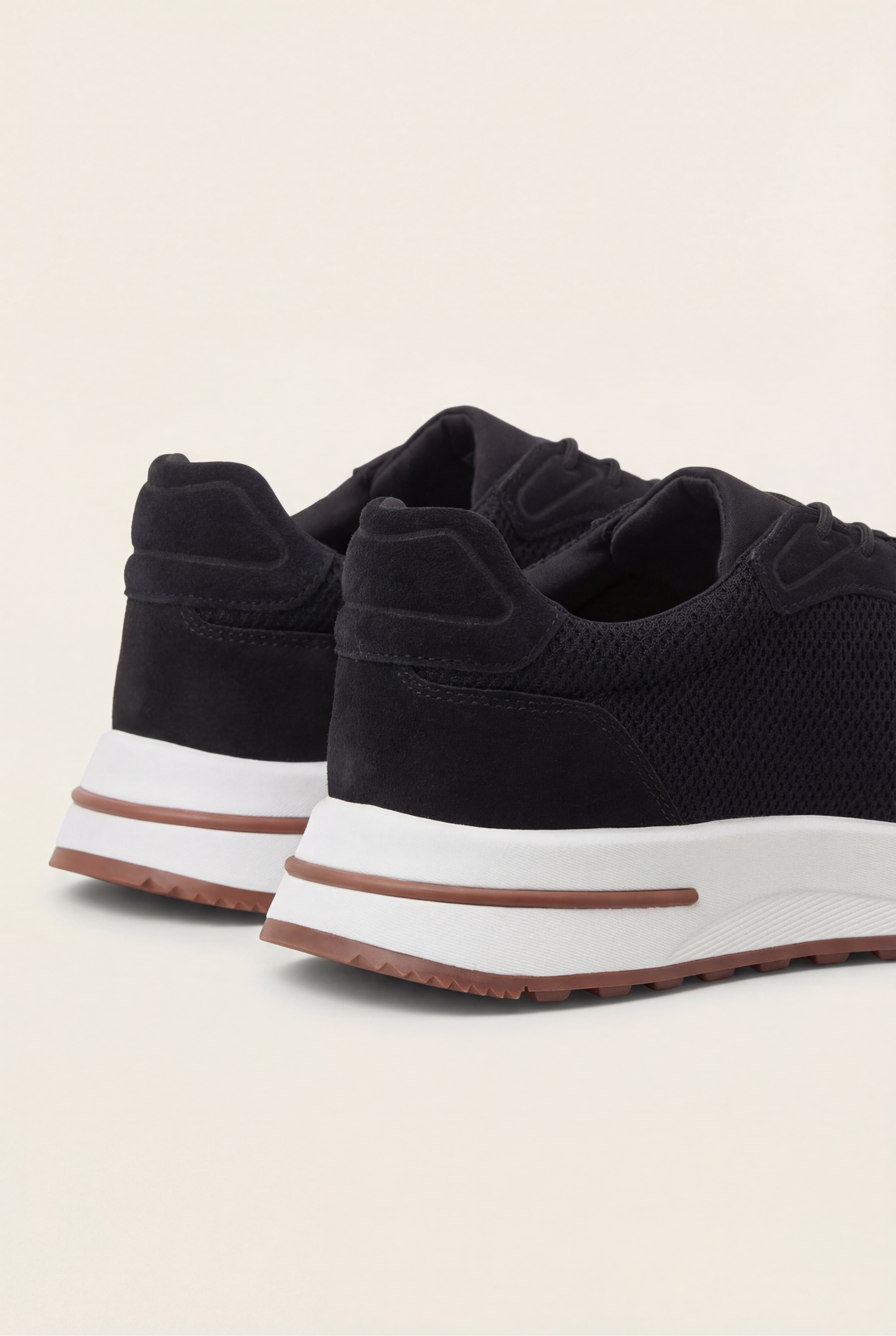 Cavalién Trainer Suede Black