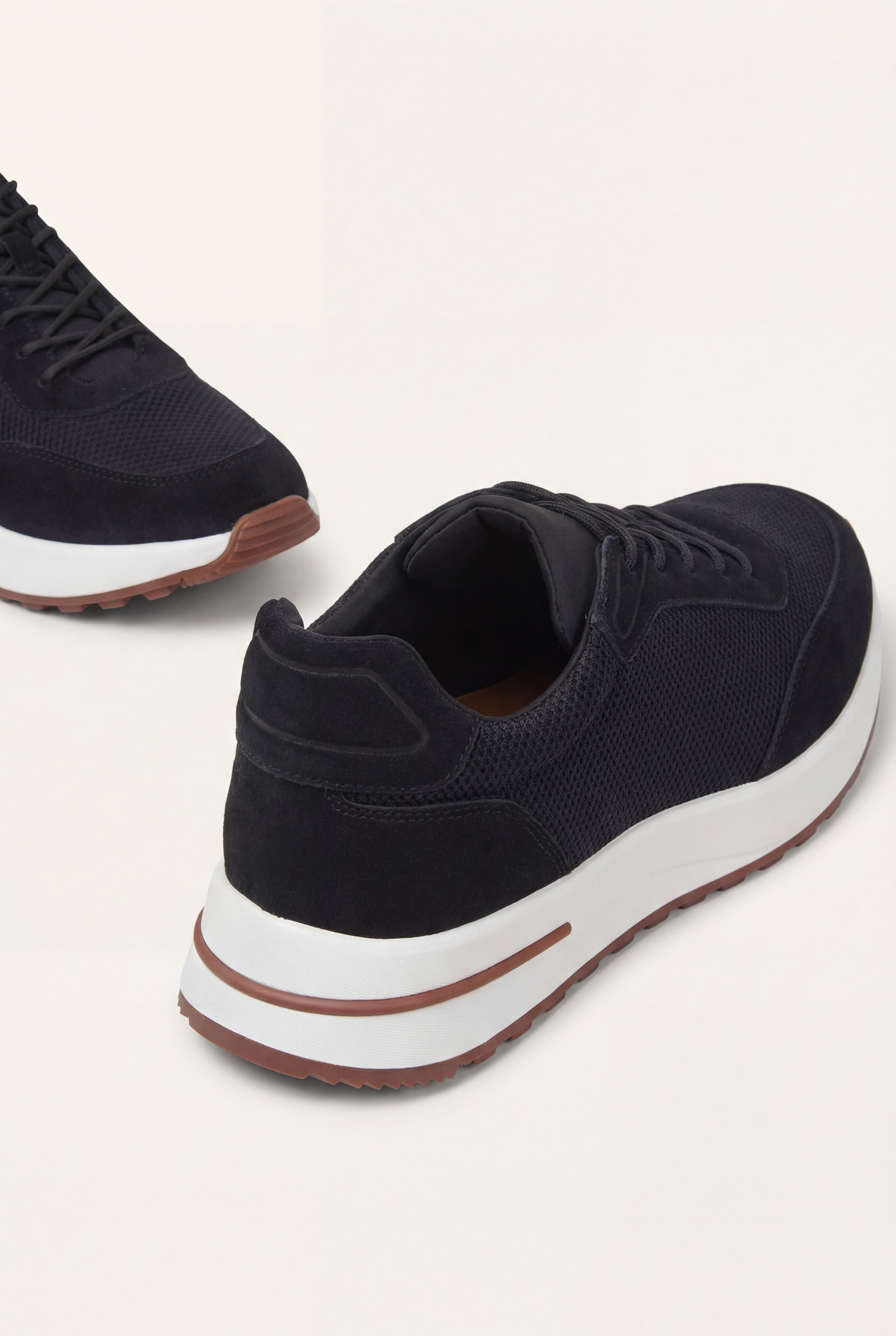 Cavalién Trainer Suede Black